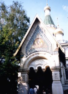 Russische
    Kirche